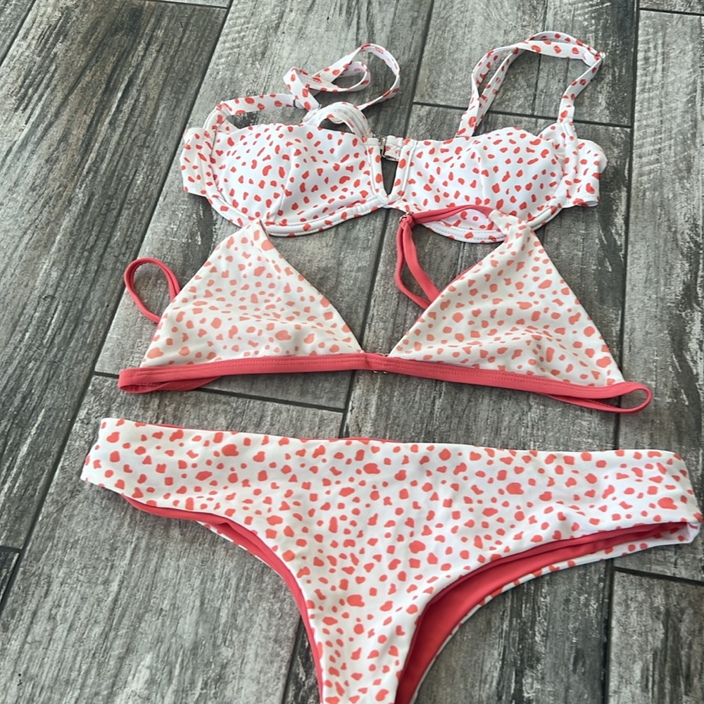 Bikini set - Picture 2 of 3